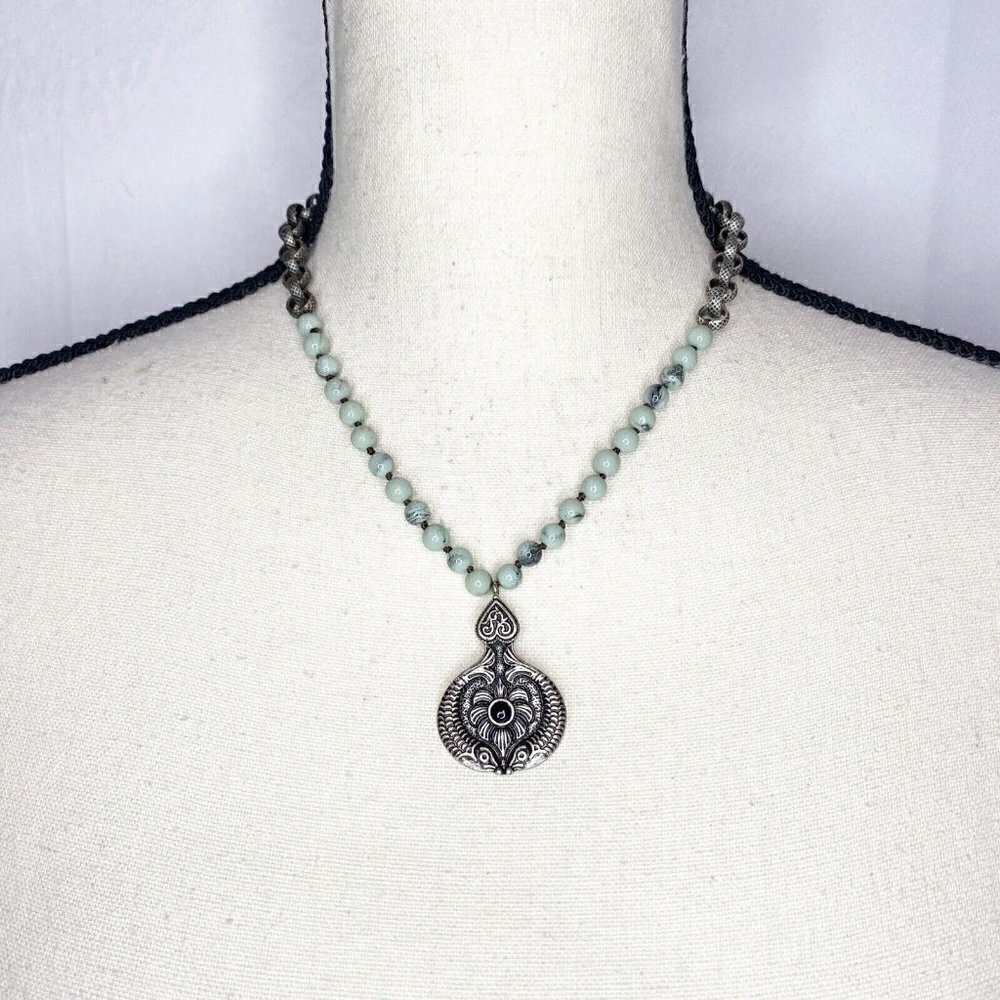Nature Green Beaded Chain Pendant Necklace 17”
